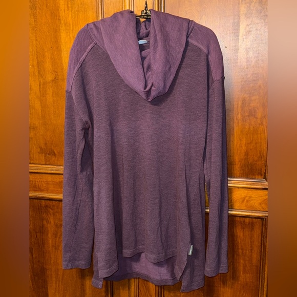 Women's Columbia Cowl Neck Sweatshirt, size Medium - Picture 1 of 14
